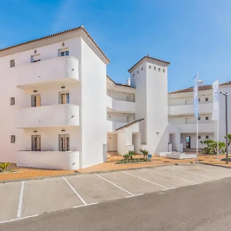 Frontline Panoramic Sea Views